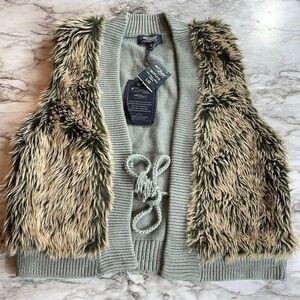 Silver jeans faux fur vest